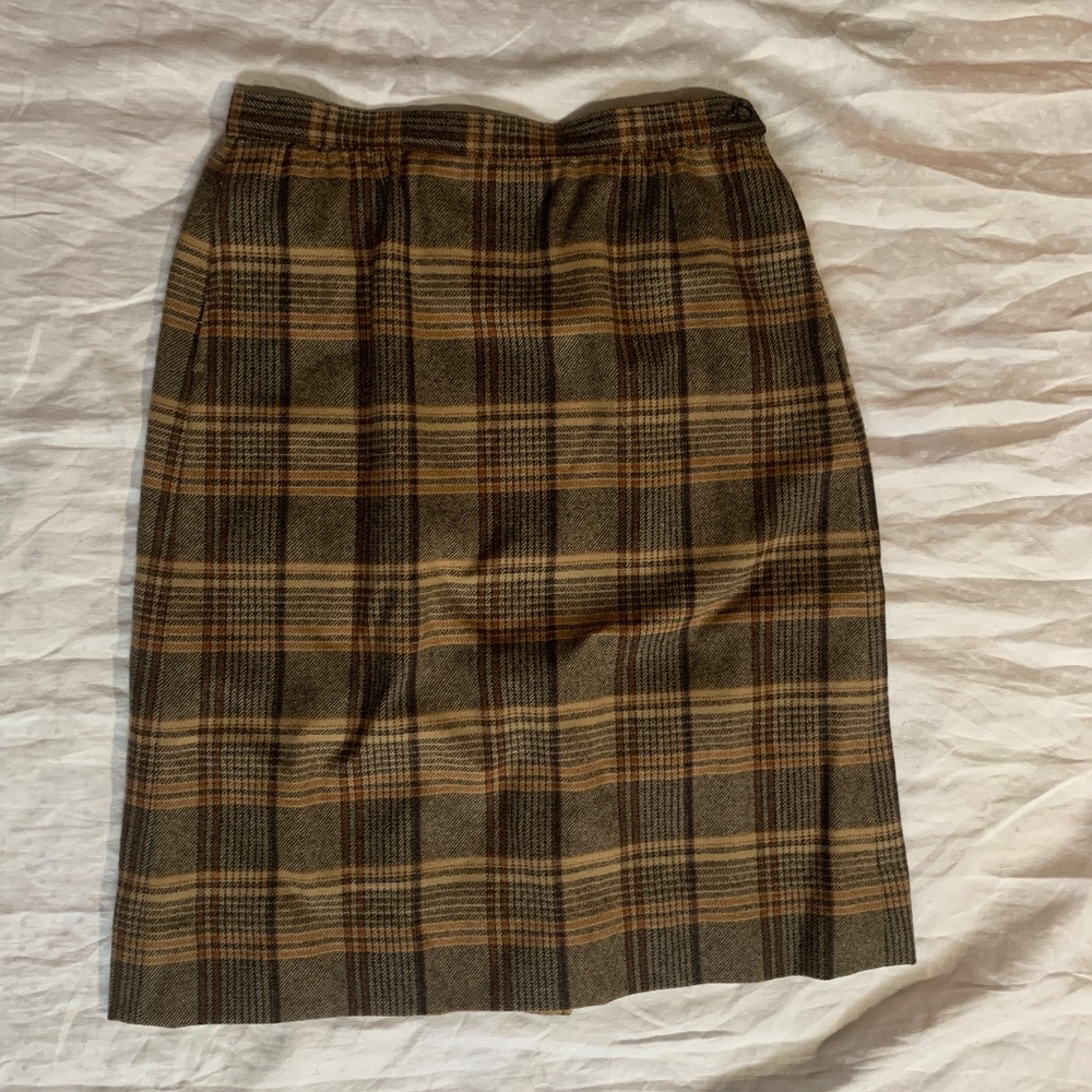 Pendleton 100% wool pencil skirt, size 10P, brown, blue and orange